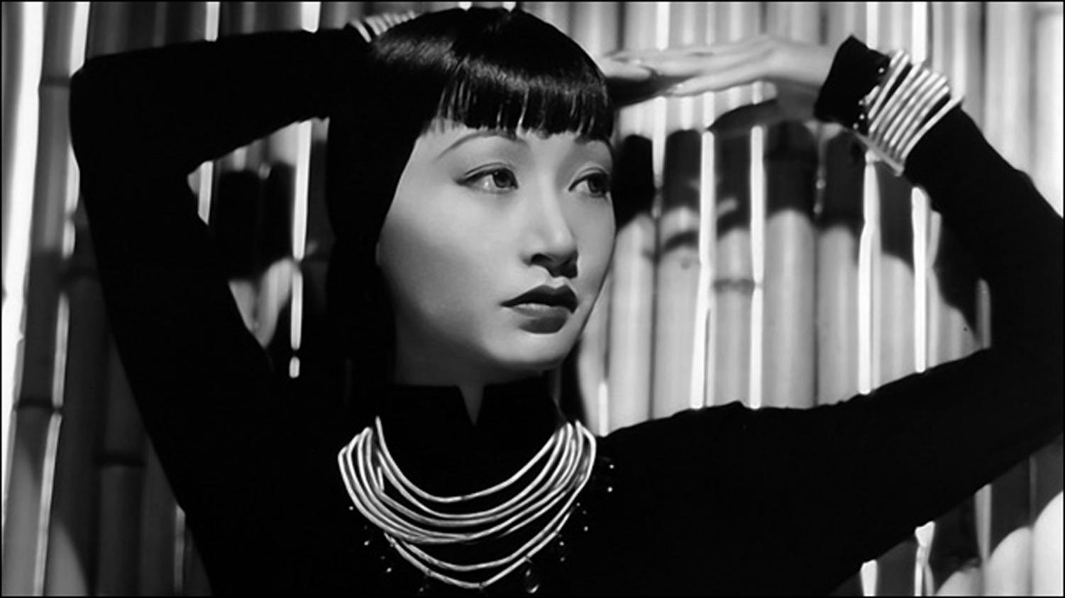 1 азиатские. Anna May Wong Legs. Anna May Mizamova.